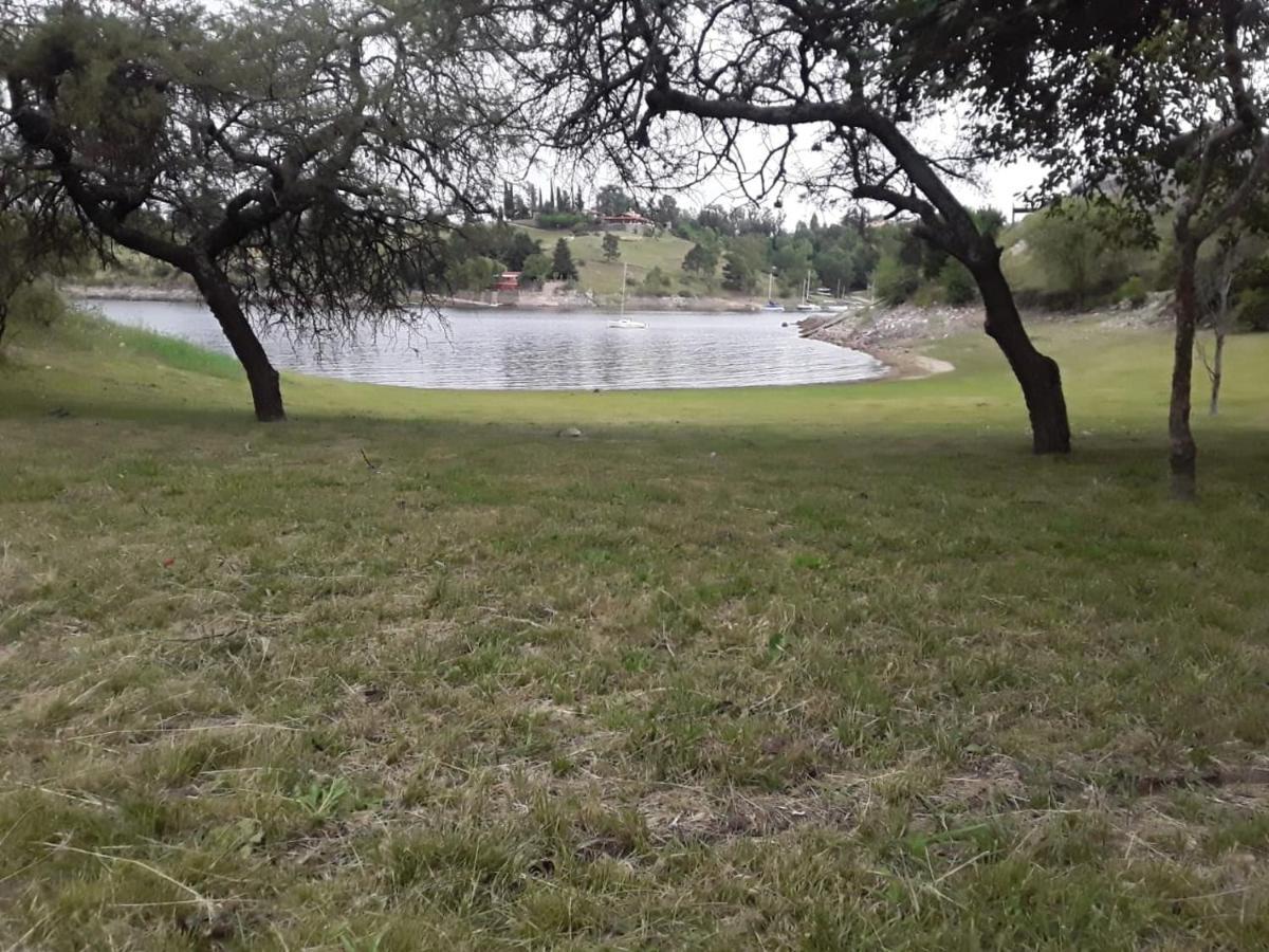 Peperina Lago Los Molinos Villa Ciudad de América Exterior photo